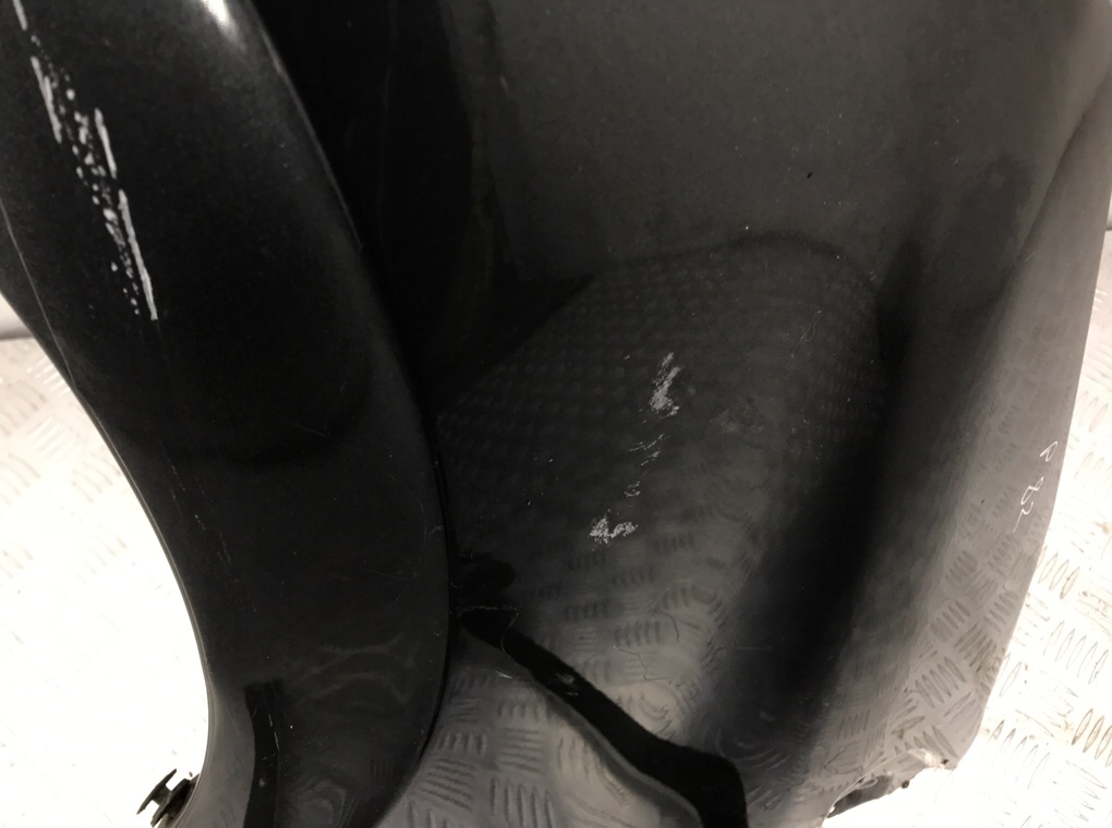 Крыло переднее левое бу для Peugeot 208  1.2 i,  2014 г.