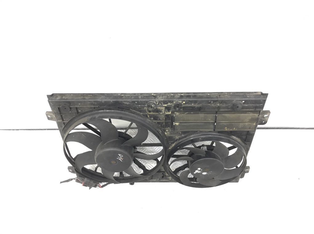 Вентилятор радиатора бу для Volkswagen Passat B6 2.0 TDi, 2009 г. Вентилятор радиатора бу для Volkswagen Passat B6 2.0 TDi, 2009 г.