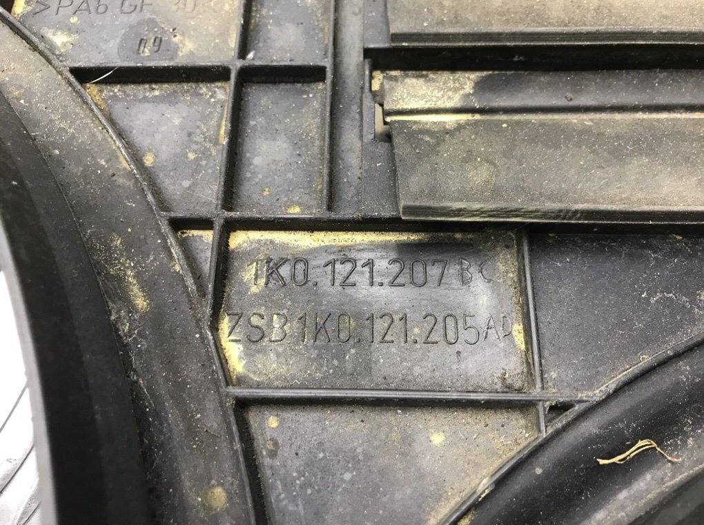 Вентилятор радиатора бу для Volkswagen Passat B6 2.0 TDi, 2009 г. Вентилятор радиатора бу для Volkswagen Passat B6 2.0 TDi, 2009 г.