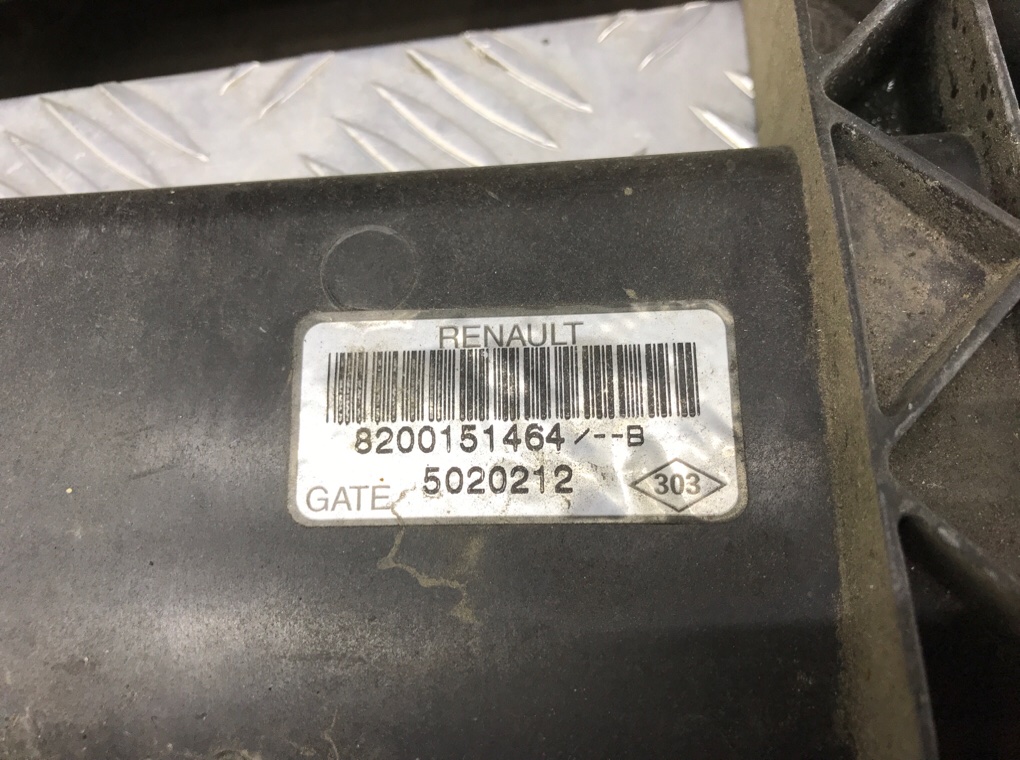 Вентилятор радиатора бу для Renault Megane 2 1.6 i,  2007 г.