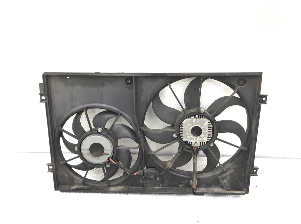 Вентилятор радиатора бу для Volkswagen Golf 5 1.9 TDi, 2005 г. Вентилятор радиатора бу для Volkswagen Golf 5 1.9 TDi, 2005 г.