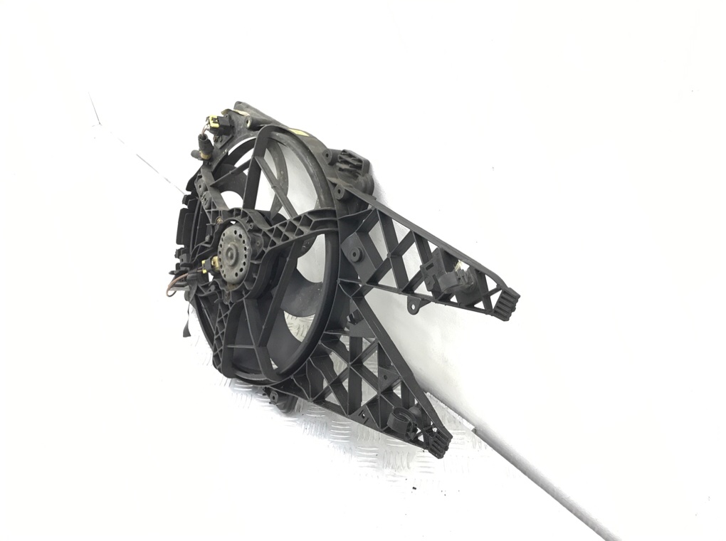 Вентилятор радиатора бу для Opel Combo D 1.3 CDTI,  2014 г.