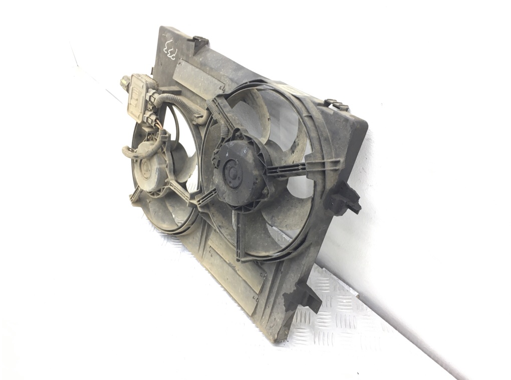 Вентилятор радиатора бу для Jaguar X-Type  2.2 TDCi,  2007 г.