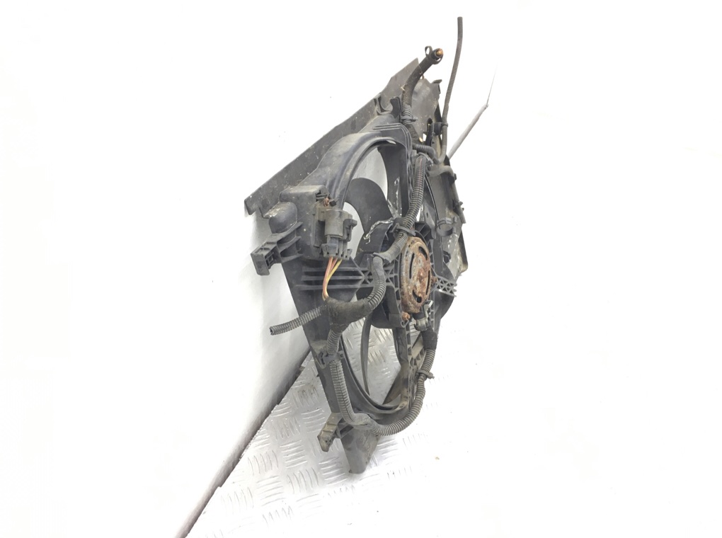 Вентилятор радиатора бу для Opel Corsa D 1.4 i,  2012 г.