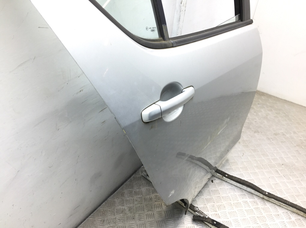 Дверь задняя правая бу для Suzuki Splash  1.2 i,  2009 г.