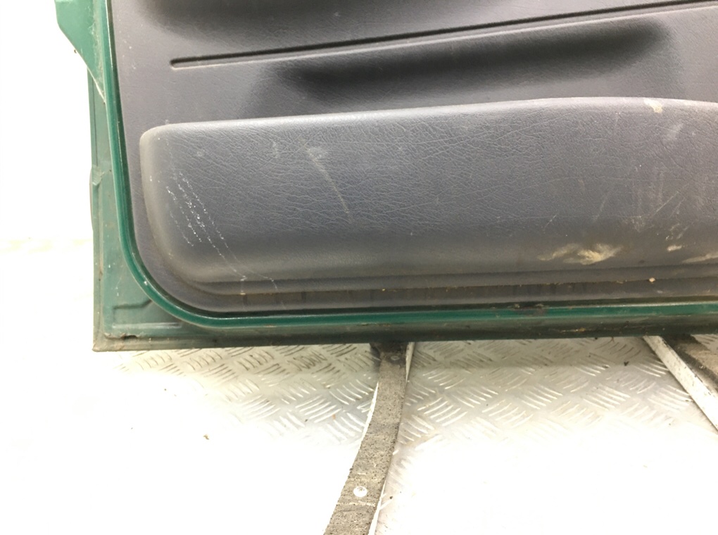 Дверь передняя левая бу для Peugeot Partner 1 1.9 D,  2002 г.