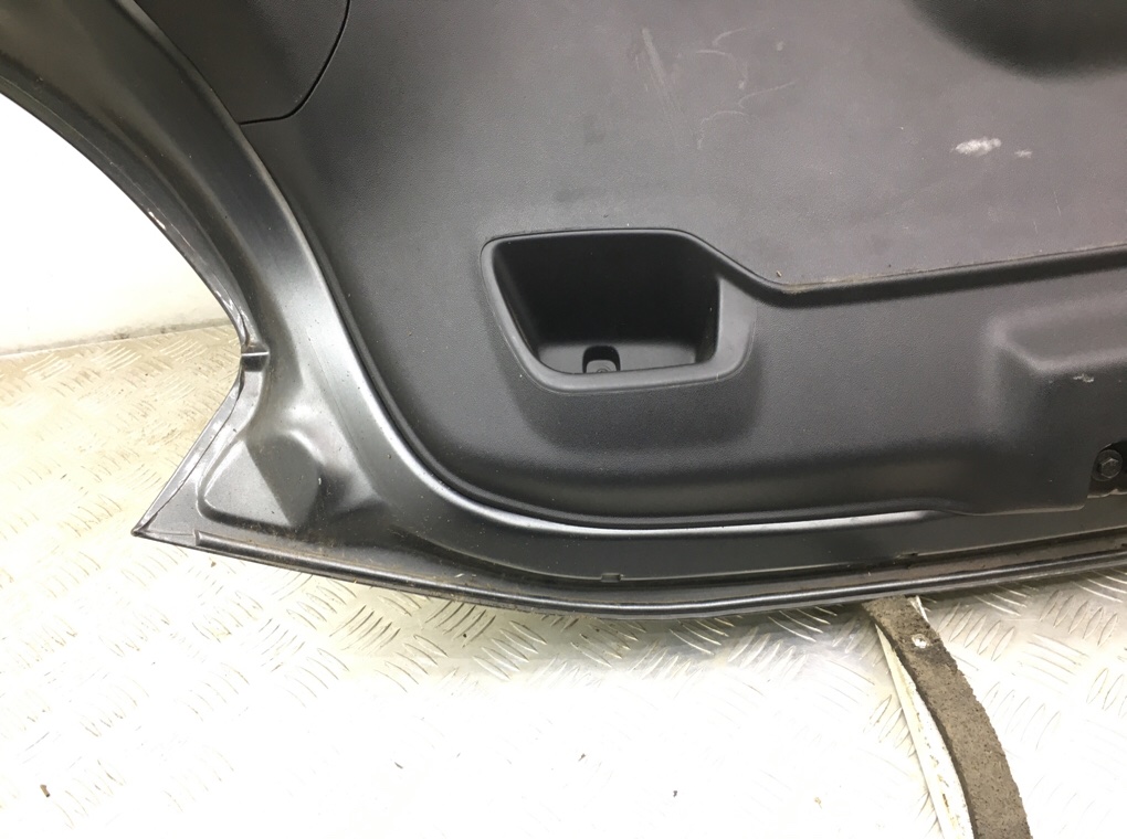 Крышка багажника бу для Peugeot 208  1.2 i,  2014 г.