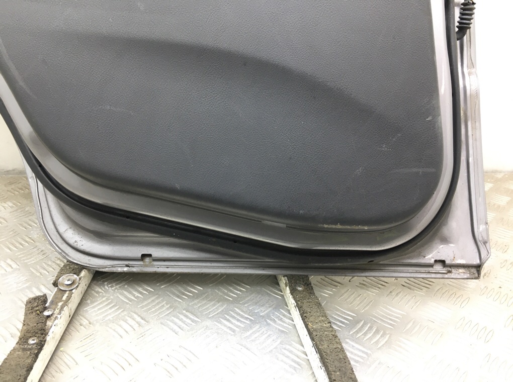 Дверь задняя левая бу для Chevrolet Aveo 1 1.4 i,  2009 г.