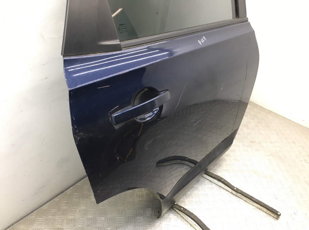Дверь задняя правая бу для Nissan Qashqai+2  2.0 DCi,  2011 г.