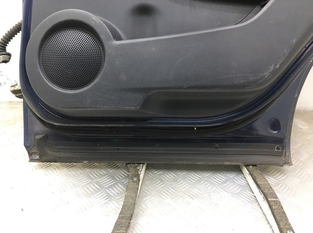 Дверь задняя правая бу для Nissan Qashqai+2  2.0 DCi,  2011 г.