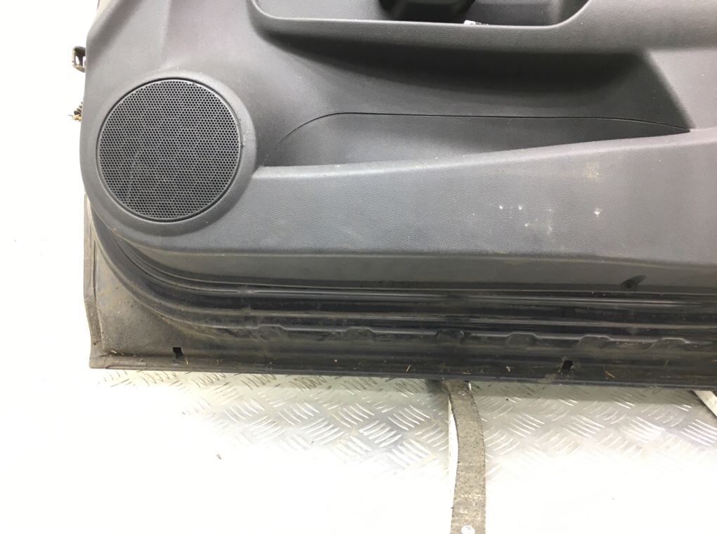 Дверь передняя правая бу для Opel Corsa D 1.3 CDTi, 2007 г. Дверь передняя правая бу для Opel Corsa D 1.3 CDTi, 2007 г.