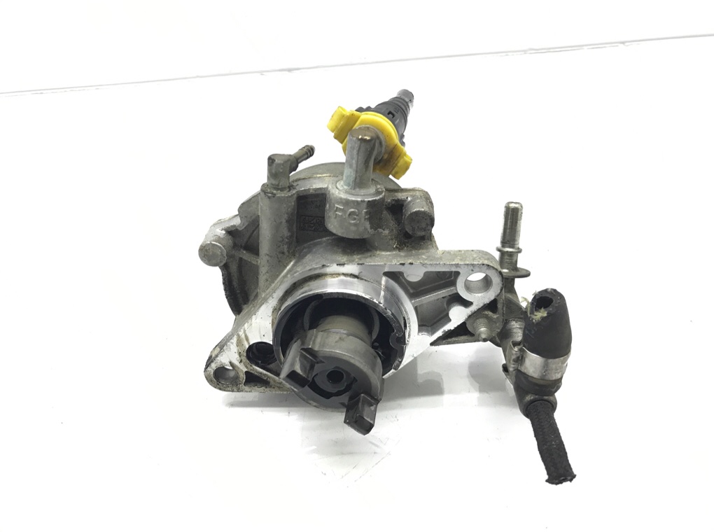 Насос вакуумный бу для Fiat Punto 3 1.3 JTD,  2006 г.