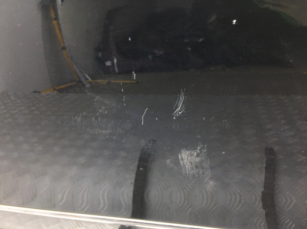 Дверь передняя левая бу для Volkswagen Passat B6 1.9 TDi, 2007 г. Дверь передняя левая бу для Volkswagen Passat B6 1.9 TDi, 2007 г.