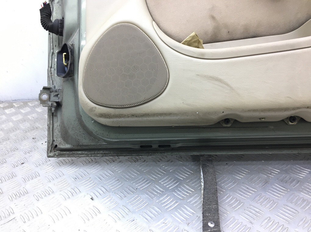 Дверь передняя правая бу для Saab 9-3 1 2.0 i,  1999 г.