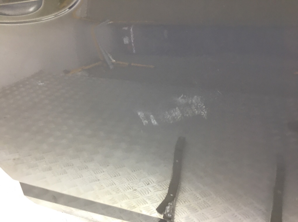 Дверь задняя левая бу для Ford Grand C-Max  1.6 TDCi,  2013 г.