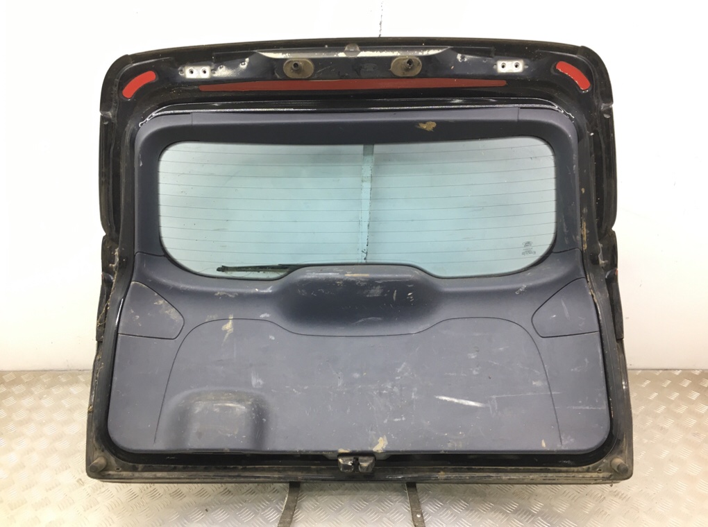 Крышка багажника бу для Ford Mondeo 4 2.0 TDCi, 2008 г. Крышка багажника бу для Ford Mondeo 4 2.0 TDCi, 2008 г.