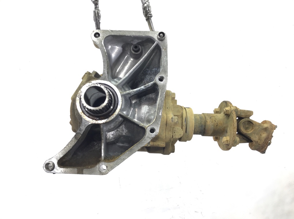 Раздаточная коробка бу для Nissan X-Trail T30 2.0 i, 2003 г. Раздаточная коробка бу для Nissan X-Trail T30 2.0 i, 2003 г.