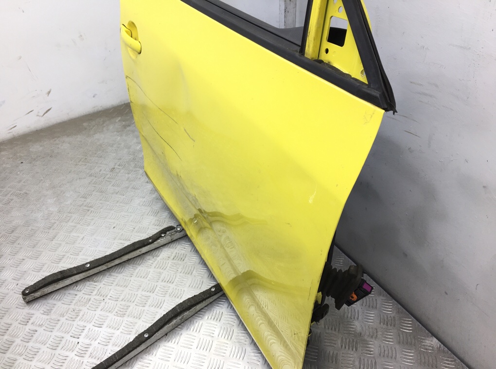 Дверь передняя правая бу для Skoda Fabia 2 1.2 TSI,  2013 г.