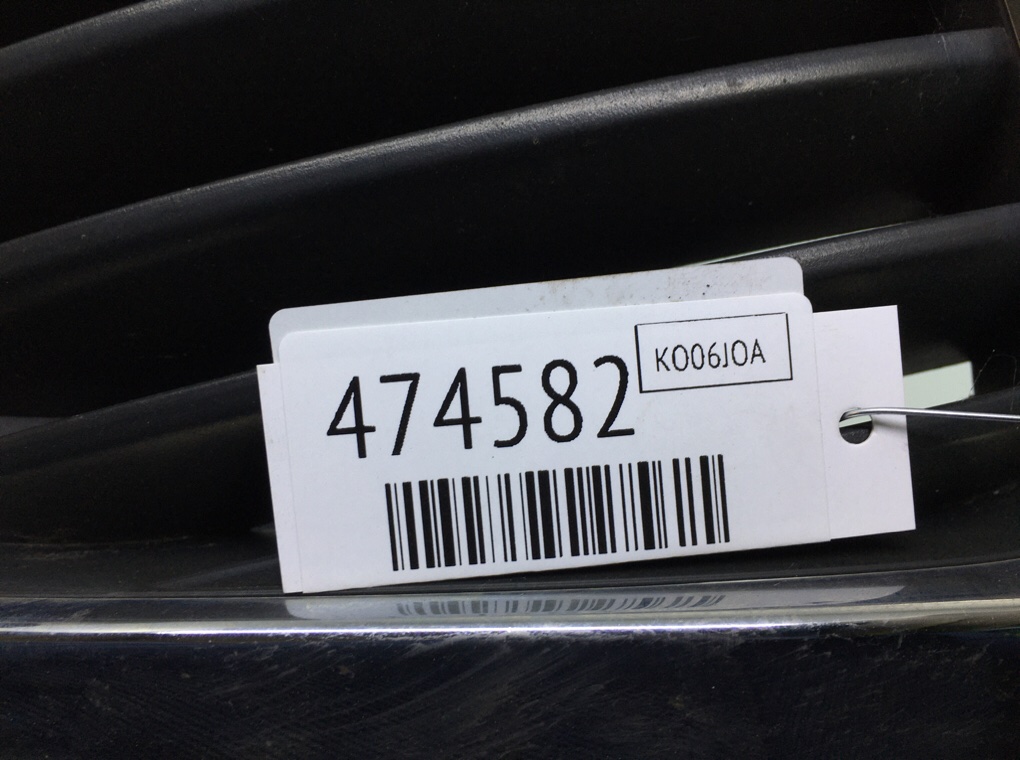 Решетка радиатора бу для Skoda Octavia A5 1.6 i, 2006 г. Решетка радиатора бу для Skoda Octavia A5 1.6 i, 2006 г.