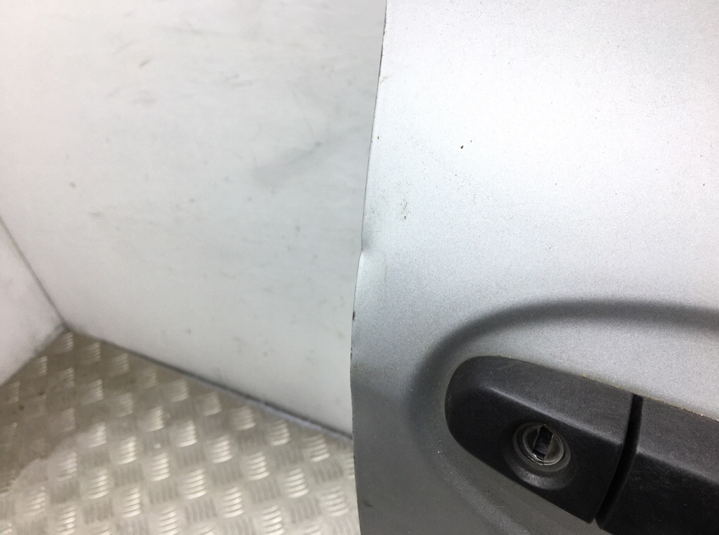 Дверь передняя правая бу для Toyota Yaris XP9 1.4 TD,  2006 г.