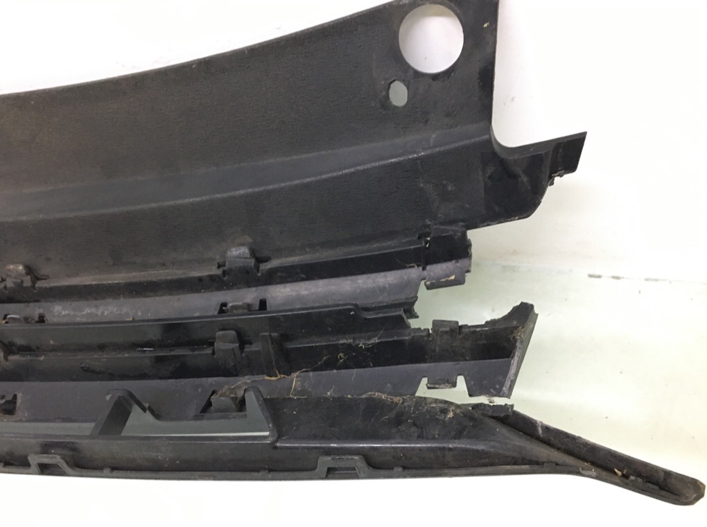 Решетка радиатора бу для Volkswagen Golf 6 1.6 TDi,  2011 г.