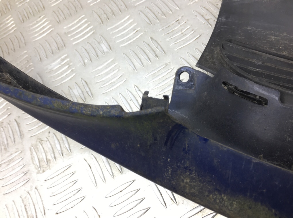 Решетка радиатора бу для Peugeot 206 1 1.4 i, 2005 г. Решетка радиатора бу для Peugeot 206 1 1.4 i, 2005 г.