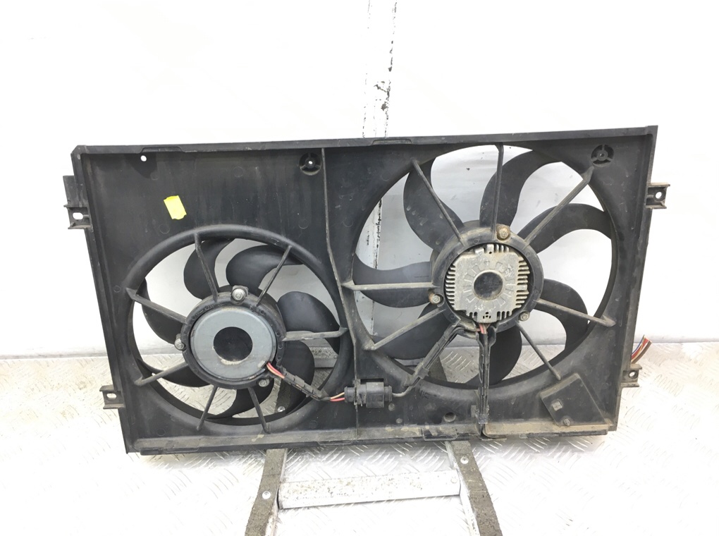 Вентилятор радиатора бу для Volkswagen Golf 5 1.9 TDi, 2007 г. Вентилятор радиатора бу для Volkswagen Golf 5 1.9 TDi, 2007 г.