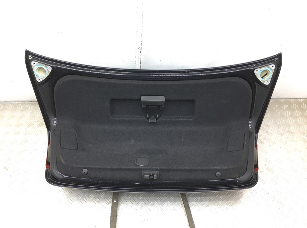 Крышка багажника бу для Volkswagen Passat B7 1.6 TDi,  2014 г.