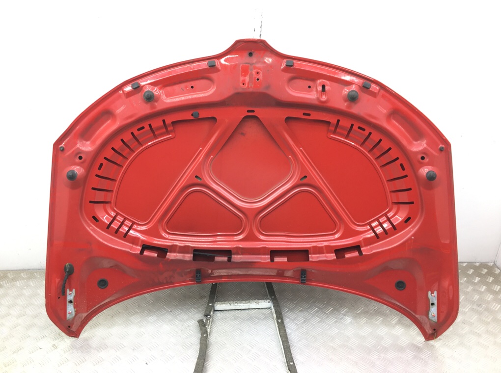 Капот бу для Skoda Rapid  1.6 TDi,  2014 г.