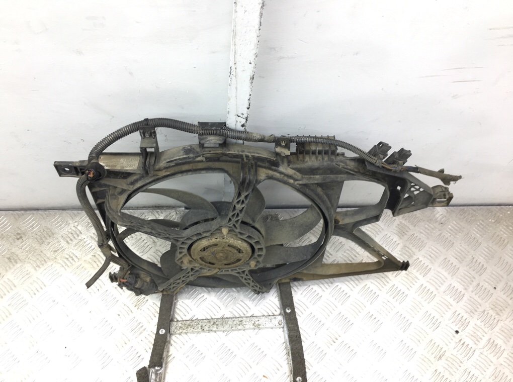 Вентилятор радиатора бу для Opel Corsa C 1.2 i, 2005 г. Вентилятор радиатора бу для Opel Corsa C 1.2 i, 2005 г.