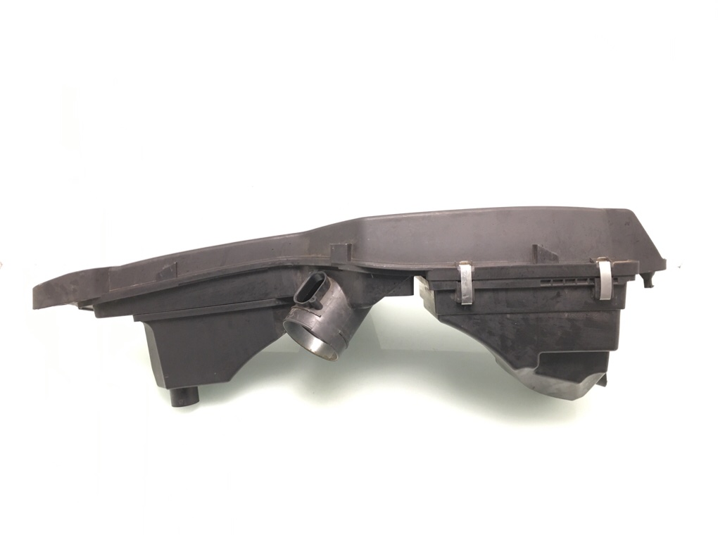 Корпус воздушного фильтра бу для BMW 1 F20/F21 2.0 D,  2012 г.