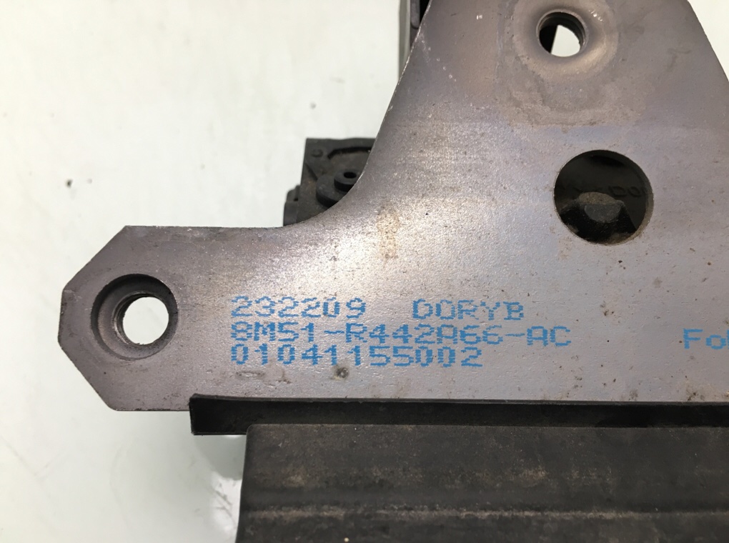 Замок багажника бу для Ford Mondeo 4 2.2 TDCI, 2009 г. Замок багажника бу для Ford Mondeo 4 2.2 TDCI, 2009 г.