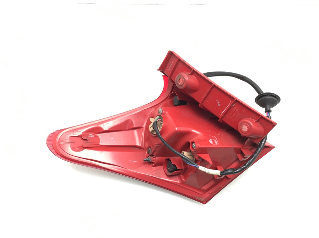 Фонарь задний правый бу для Toyota Auris 2 1.4 TD,  2014 г.