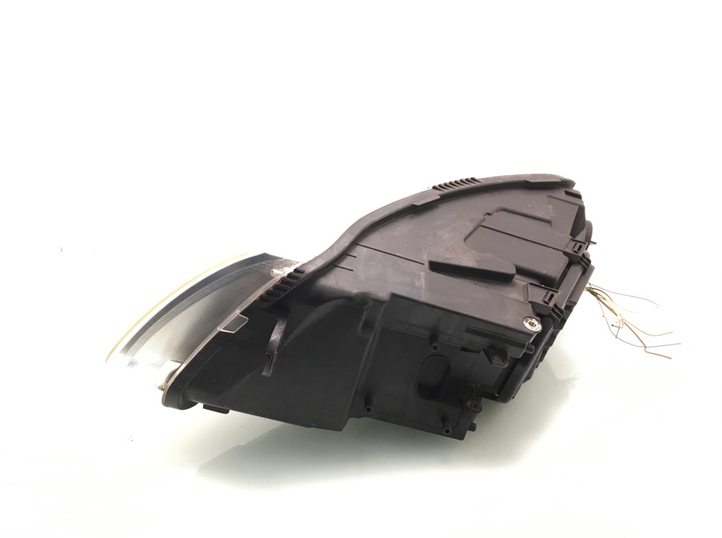 Фара правая бу для Audi A6 C6 2.4 i,  2004 г.