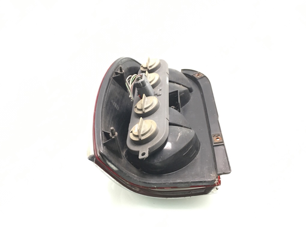 Фонарь задний правый бу для Jeep Cherokee KJ 3.7 i,  2004 г.