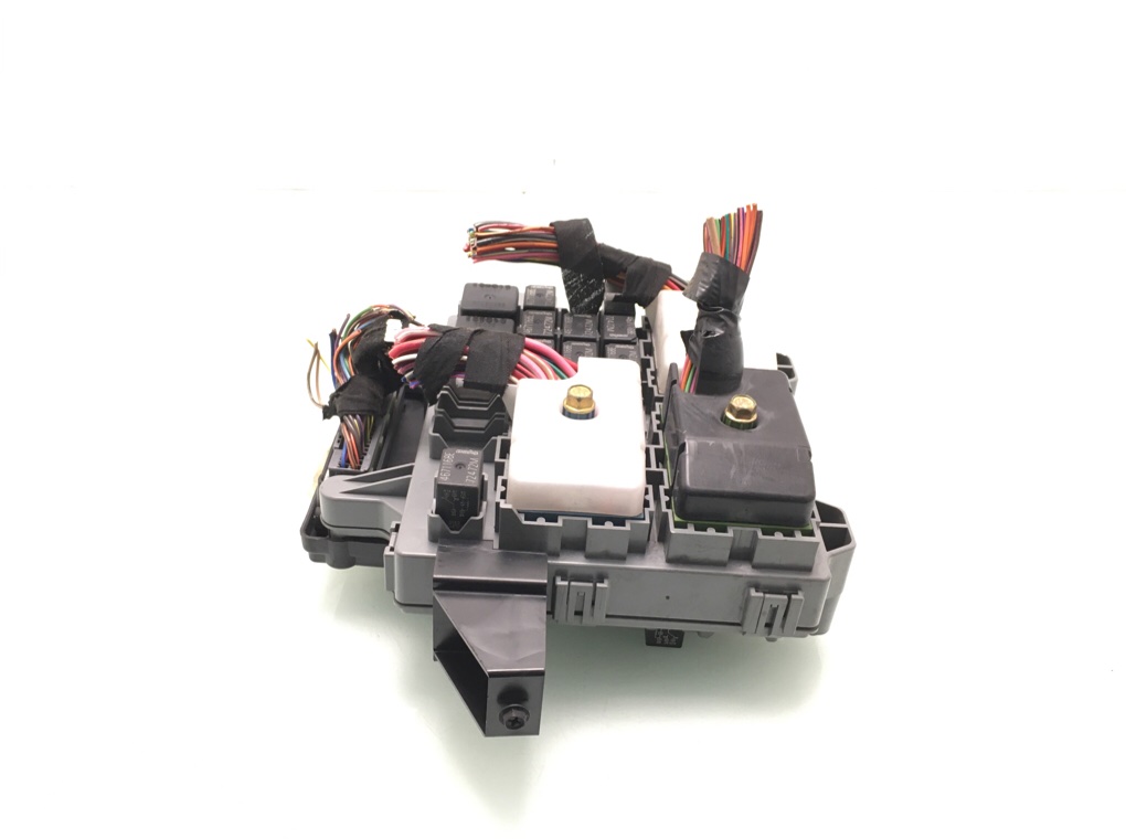 Блок предохранителей бу для Jeep Cherokee KJ 3.7 i,  2004 г.