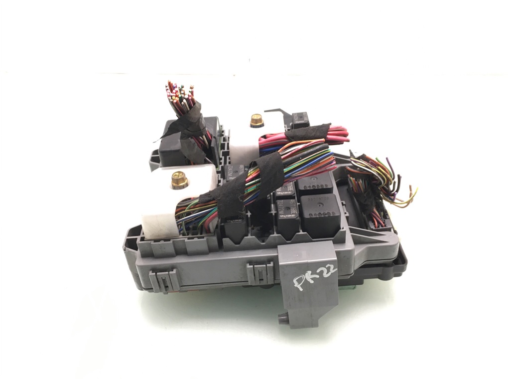 Блок предохранителей бу для Jeep Cherokee KJ 3.7 i,  2004 г.