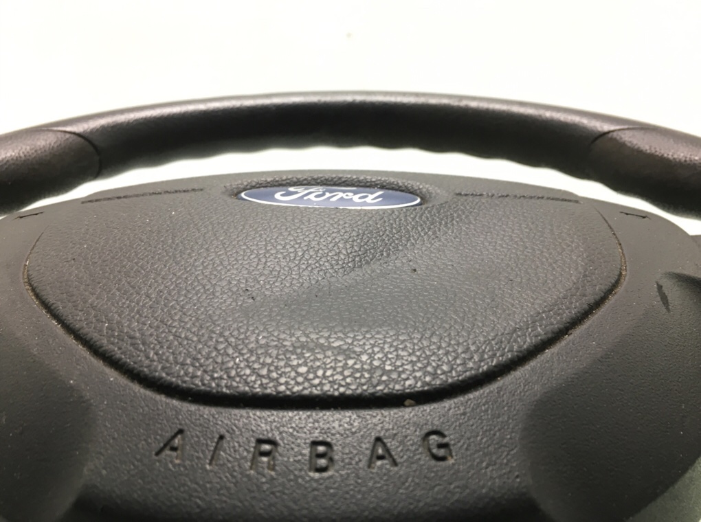 Руль бу для Ford Fiesta 5 1.4 TDCi, 2008 г. Руль бу для Ford Fiesta 5 1.4 TDCi, 2008 г.