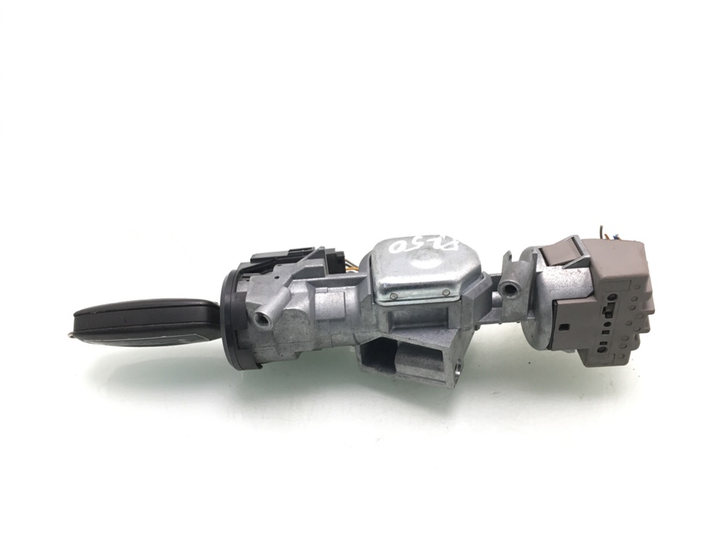 Замок зажигания бу для Ford Focus 3 1.6 TDCi,  2011 г.