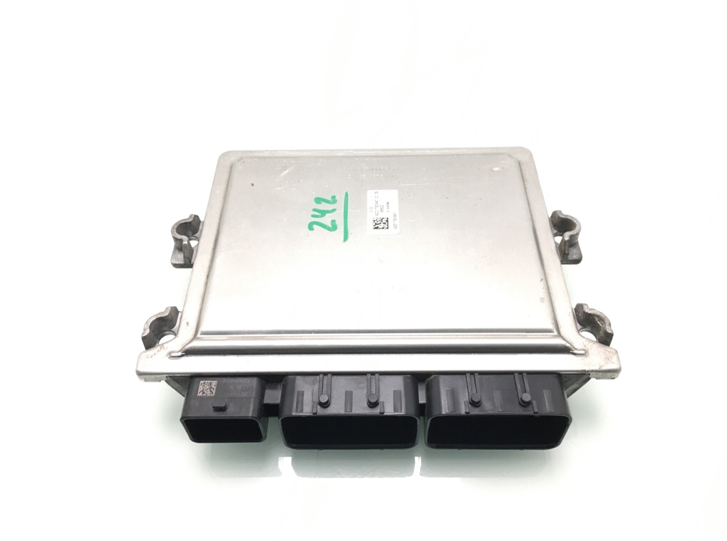 Блок управления двигателем бу для Nissan Navara 3 2.3 DCi, 2021 г. Блок управления двигателем бу для Nissan Navara 3 2.3 DCi, 2021 г.