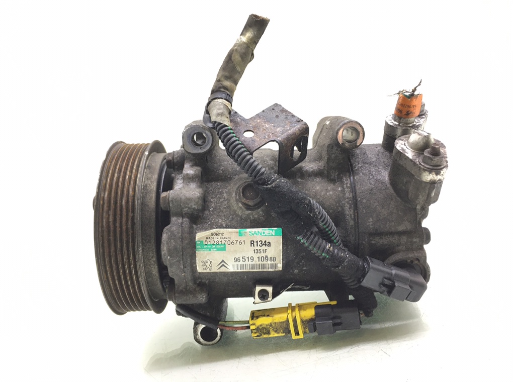 Компрессор кондиционера бу для Peugeot 207 1 1.6 i, 2007 г. Компрессор кондиционера бу для Peugeot 207 1 1.6 i, 2007 г.