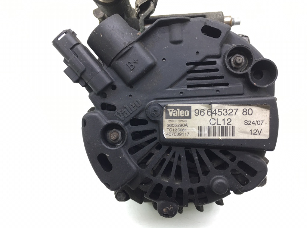 Генератор бу для Peugeot 207 1 1.6 i, 2007 г. Генератор бу для Peugeot 207 1 1.6 i, 2007 г.