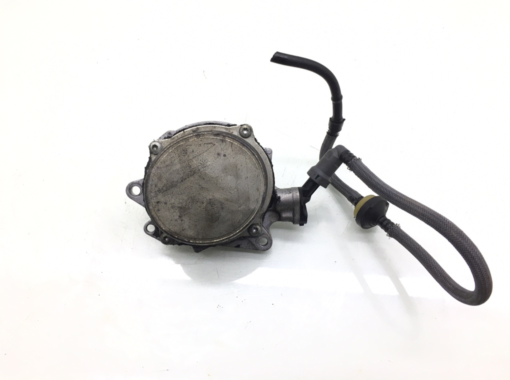 Насос вакуумный бу для Peugeot 207 1 1.6 i, 2007 г. Насос вакуумный бу для Peugeot 207 1 1.6 i, 2007 г.