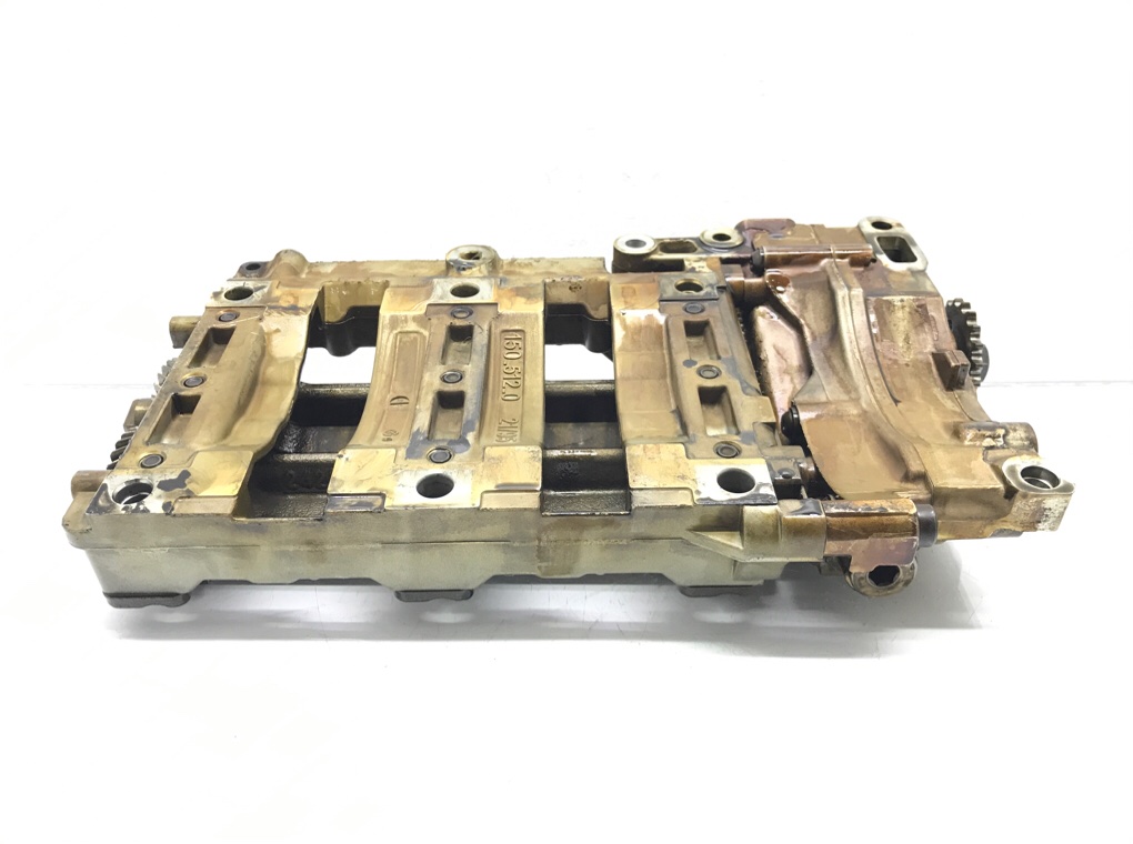 Насос масляный бу для BMW 3 E90/E91/E92/E93 2.0 i, 2008 г. Насос масляный бу для BMW 3 E90/E91/E92/E93 2.0 i, 2008 г.