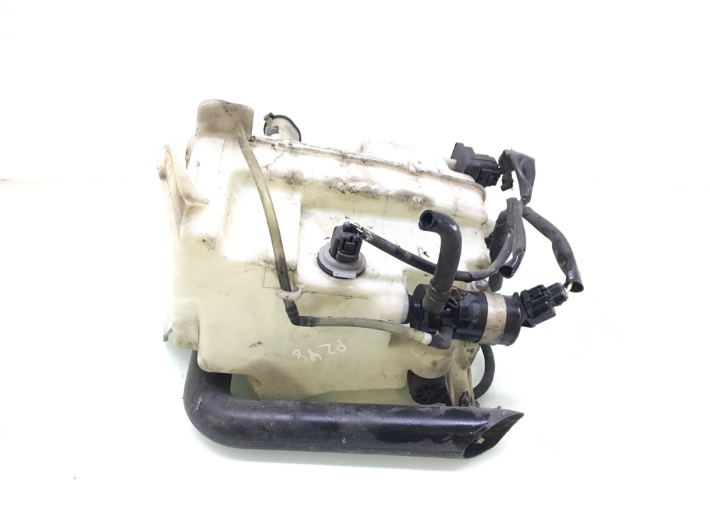 Бачок омывателя бу для Lexus GS 300 3.0 i,  2002 г.