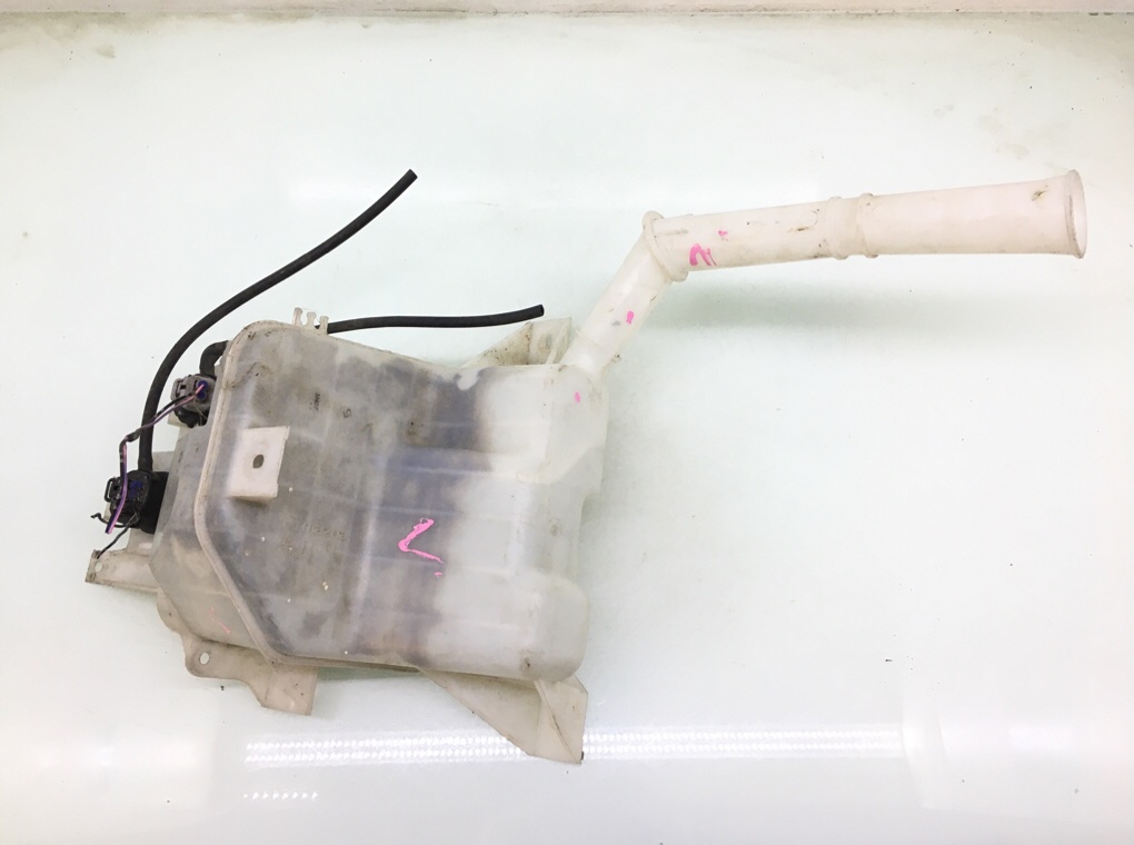 Бачок омывателя бу для Mazda 6 2 2.2 TD, 2010 г.