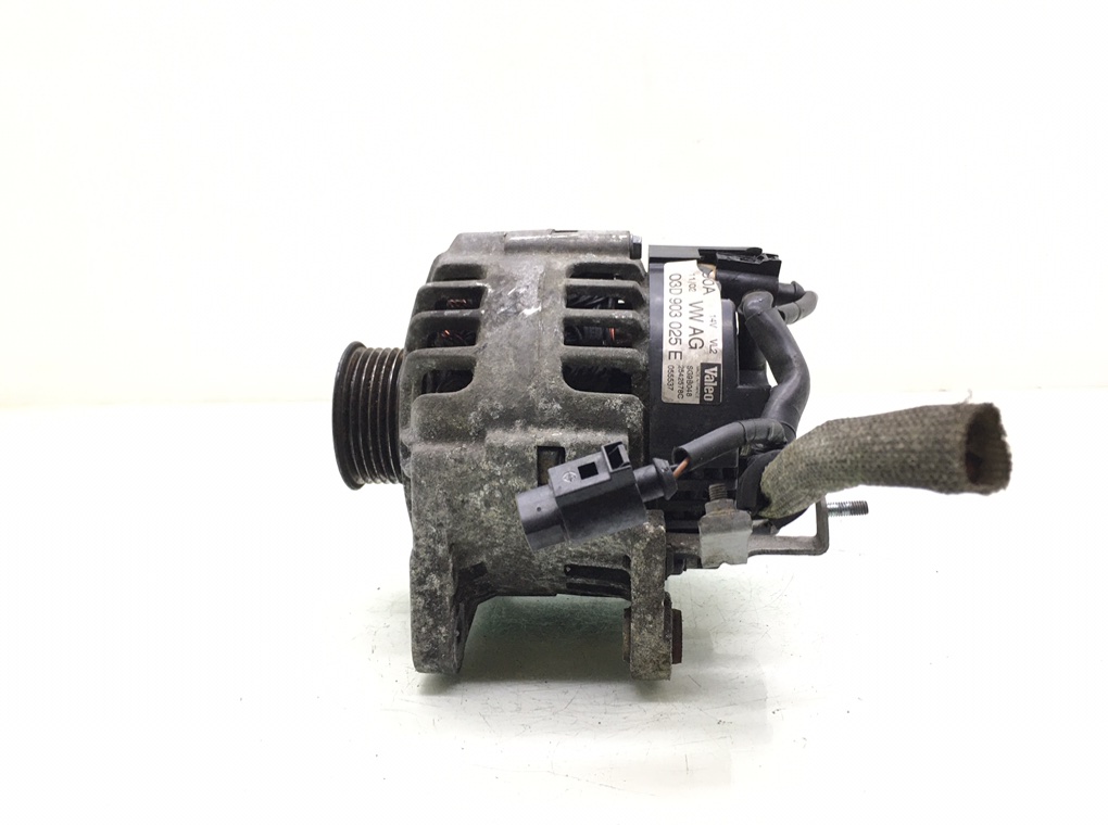 Генератор бу для Volkswagen Polo 4 1.2 i,  2002 г.