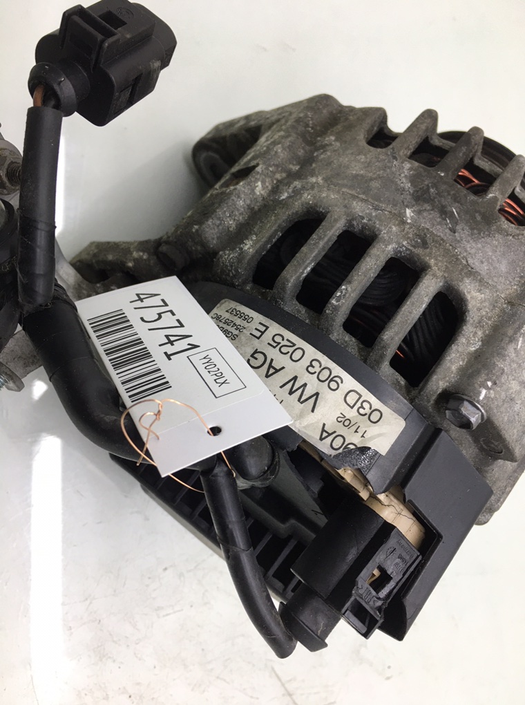 Генератор бу для Volkswagen Polo 4 1.2 i,  2002 г.