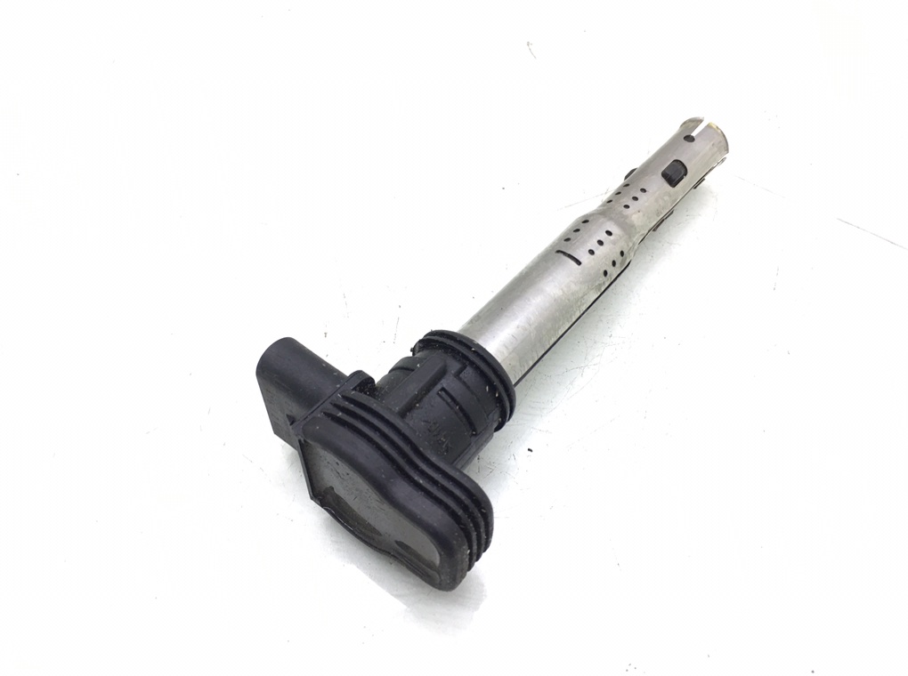 Катушка зажигания бу для Audi A4 B7 2.0 TFSI,  2007 г.