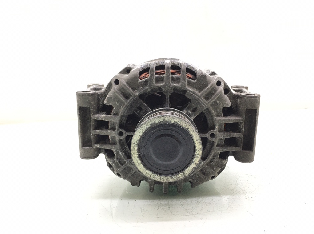 Генератор бу для Audi A4 B7 2.0 TFSI, 2007 г.